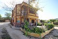 Villa en Monovar con dos casas de huéspedes y piscina in Alicante Dream Homes Hondon