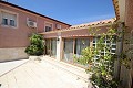 Grande maison de campagne avec commerce de marbre et plantation de raisin in Alicante Dream Homes Hondon