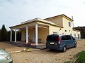 Superbe villa de 6 chambres et 3 salles de bain avec solarium à Zarra, Valence in Alicante Dream Homes Hondon