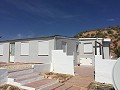 Mooi houten chalet met nieuwe buitenkant toegevoegd in Alicante Dream Homes Hondon