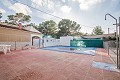 Villa met 4 Slaapkamers, Zwembad en Garage in Alicante Dream Homes Hondon