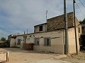 3 Bed Country house & Storage depot 10 mins walk to Barinas Town in Alicante Dream Homes Hondon