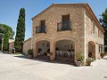 Belle Finca Spacieuse avec 9 Chambres, 3 Salles de Bain et Grande Piscine in Alicante Dream Homes Hondon