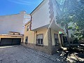 5 Schlafzimmer, 2 Bäder Stadthaus, das reformiert werden muss in Alicante Dream Homes Hondon