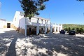 Impressionnante grande maison avec 2ème maison plus piscine et garages in Alicante Dream Homes Hondon