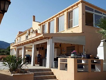 Grande opportunité d’affaires avec ce B & B de 6 lits à Alicante