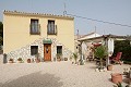 Oude finca volledig gerenoveerd met zwembad en originele bodega in Alicante Dream Homes Hondon