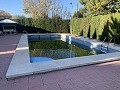 Impresionante villa de 5 dormitorios y 3 baños con piscina y cancha de tenis. in Alicante Dream Homes Hondon