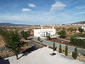 Villa moderna de 3 dormitorios a pie de la ciudad con casas de huéspedes in Alicante Dream Homes Hondon