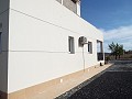 Moderne Villa mit 3 Betten zu Fuß in die Stadt mit Gästehäusern in Alicante Dream Homes Hondon