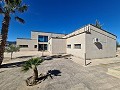 Atemberaubende 5-Bett-Villa mit Pool in Alicante Dream Homes Hondon