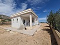 Mooie villa met 3 slaapkamers en 2 badkamers met uitzicht op de bergen in Alicante Dream Homes Hondon