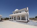 Villas de Obra Nueva en Pinoso con piscina y parcela in Alicante Dream Homes Hondon