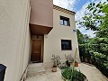 Maison de ville avec jardin et garage à Pinoso in Alicante Dream Homes Hondon