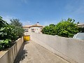 Villa met 3 slaapkamers, zwembad en grote onderbouw in Alicante Dream Homes Hondon