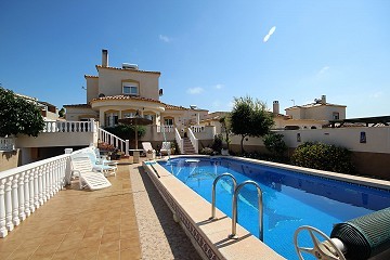 Villa in Alicante, Castalla