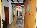 Gerenoveerd herenhuis met 3/4 slaapkamers en solarium in Alicante Dream Homes Hondon