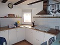 Gerenoveerd herenhuis met 3/4 slaapkamers en solarium in Alicante Dream Homes Hondon