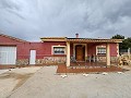 Villa met 4 slaapkamers en zwembad in Alicante Dream Homes Hondon