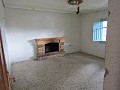 Villa mit 4 Schlafzimmern und Potenzial für ein zusätzliches Zuhause oder separate Wohnungen in Alicante Dream Homes Hondon