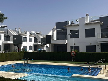 Appartement près de la plage avec 2 piscines