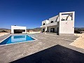 Luxe nieuwe villa's inc. land, licenties en wettigheid in Alicante Dream Homes Hondon