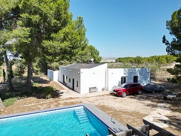 Villa met 4 slaapkamers, gemoderniseerd dashboard en zwembad