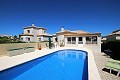 Hermosa villa de 3 dormitorios con piscina privada in Alicante Dream Homes Hondon