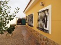 Villa met 4 bedden en 2 badkamers, zwembad, sauna en zomerkeuken in Alicante Dream Homes Hondon