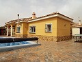 Villa met 4 bedden en 2 badkamers, zwembad, sauna en zomerkeuken in Alicante Dream Homes Hondon