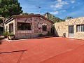 Villa met 3 slaapkamers en uitzicht op de bergen en het kasteel in Alicante Dream Homes Hondon