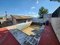 3-Schlafzimmer-Villa mit Blick auf die Berge und die Burg in Alicante Dream Homes Hondon