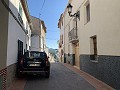 Beautiful Townhouse with 6 Bedrooms and terrace in Alicante Dream Homes Hondon