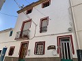 Beautiful Townhouse with 6 Bedrooms and terrace in Alicante Dream Homes Hondon