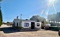 Schönes Landhaus mit großem Padelplatz in Alicante Dream Homes Hondon