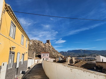 Maison de 3 chambres et 3 salles de bains dans la vieille ville de Sax