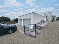 Fast neue 3/4-Schlafzimmer-Villa mit Pool, Doppelgarage und Abstellraum in Alicante Dream Homes Hondon