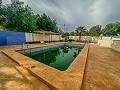 Schöne Villa zwischen Sax und Elda mit Pool und Gästehaus in Alicante Dream Homes Hondon