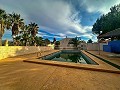 Schöne Villa zwischen Sax und Elda mit Pool und Gästehaus in Alicante Dream Homes Hondon