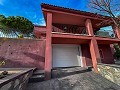 Villa spacieuse avec 7 chambres et piscine à Onil in Alicante Dream Homes Hondon