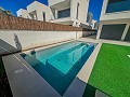 Nouvelles constructions étonnantes, à distance de marche de la plage de La Marina in Alicante Dream Homes Hondon