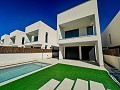 Geweldige nieuwbouw, op loopafstand van het strand in La Marina in Alicante Dream Homes Hondon