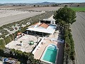 Schönes Haus mit 2 Schlafzimmern, Pool, Stadtwasser und Solarenergie in Alicante Dream Homes Hondon