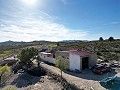 Casa de Campo de 5 Dormitorios y 1 Baño en Caudete in Alicante Dream Homes Hondon