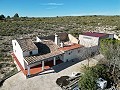 Maison de campagne de 5 chambres et 1 salle de bain à Caudete in Alicante Dream Homes Hondon