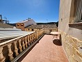 Großes Stadthaus mit 5 Schlafzimmern und Innenpool in Alicante Dream Homes Hondon