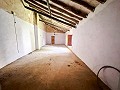 Spacious country house with 8 rooms to renovate in Yecla in Alicante Dream Homes Hondon