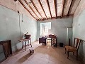 Spacious country house with 8 rooms to renovate in Yecla in Alicante Dream Homes Hondon