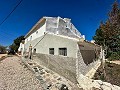 Geräumiges Landhaus mit 8 Zimmern zum Renovieren in Yecla in Alicante Dream Homes Hondon