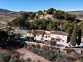 Große Villa am Stadtrand von Monovar, nur wenige Gehminuten von der Stadt entfernt in Alicante Dream Homes Hondon